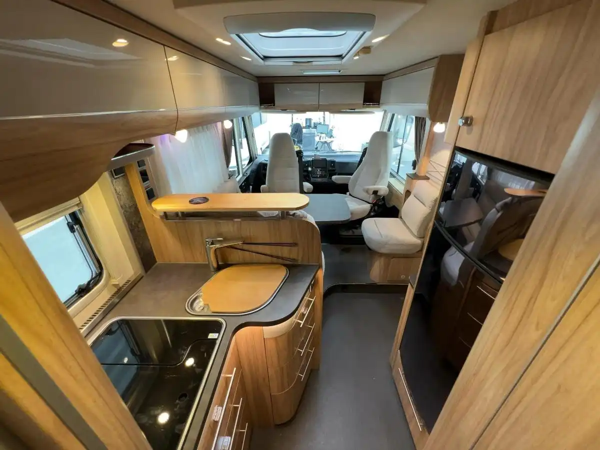 HYMER-ERIBA Exsis l 678 - Ansicht 9